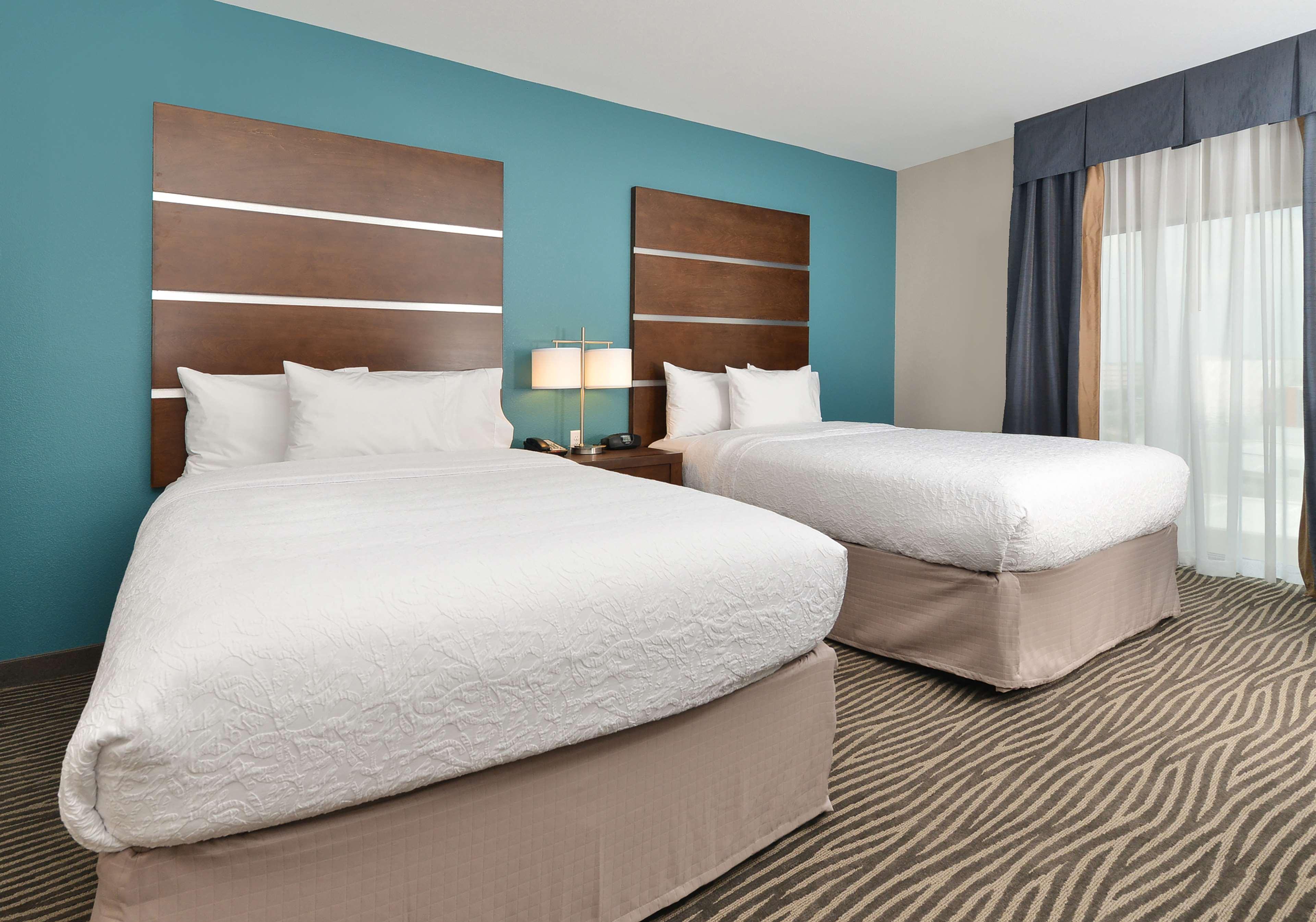 Hampton Inn & Suites Des Moines Downtown Ngoại thất bức ảnh